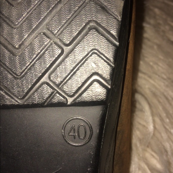 SOLD -Dansko Clogs Brown Leather Slip on, 40 US 9 - Picture 4 of 6